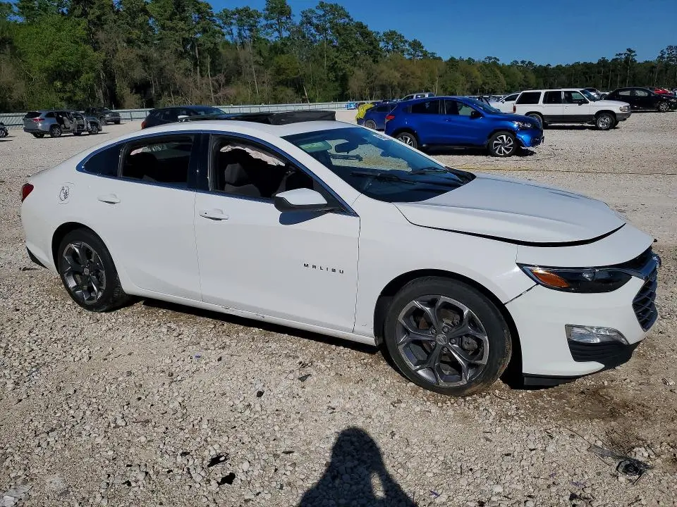 2021 CHEVROLET MALIBU LT  