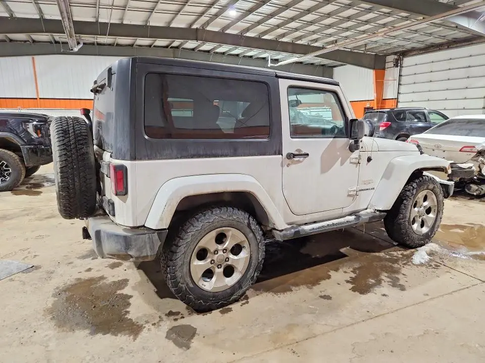 2015 JEEP WRANGLER SAHARA  