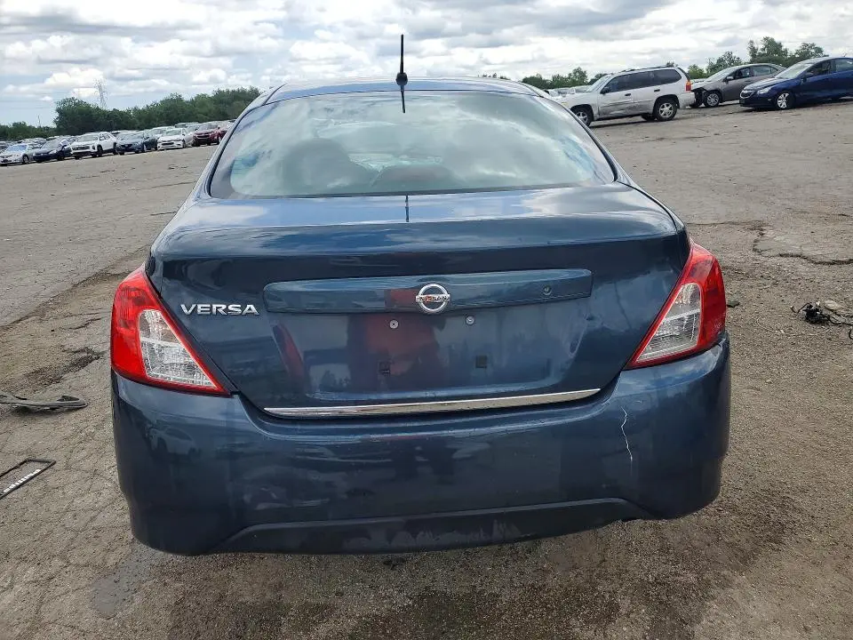 2015 NISSAN VERSA 1.6 S  