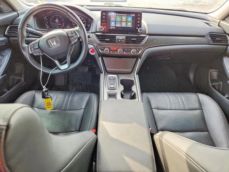 2019 HONDA ACCORD TOURING  