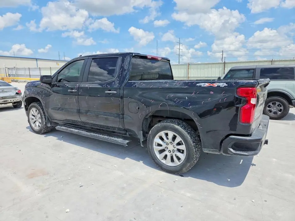 2022 CHEVROLET SILVERADO K1500 CUSTOM  