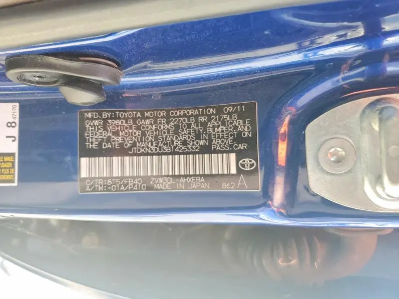 2011 TOYOTA PRIUS TWO  