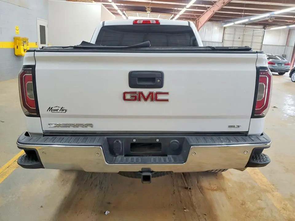2017 GMC SIERRA K1500 SLT  