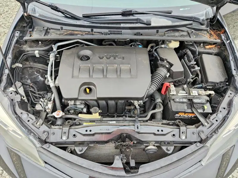 2017 TOYOTA COROLLA SE  