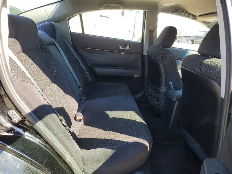 2010 MITSUBISHI GALANT ES  