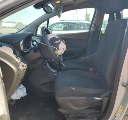 2019 CHEVROLET TRAX LS  