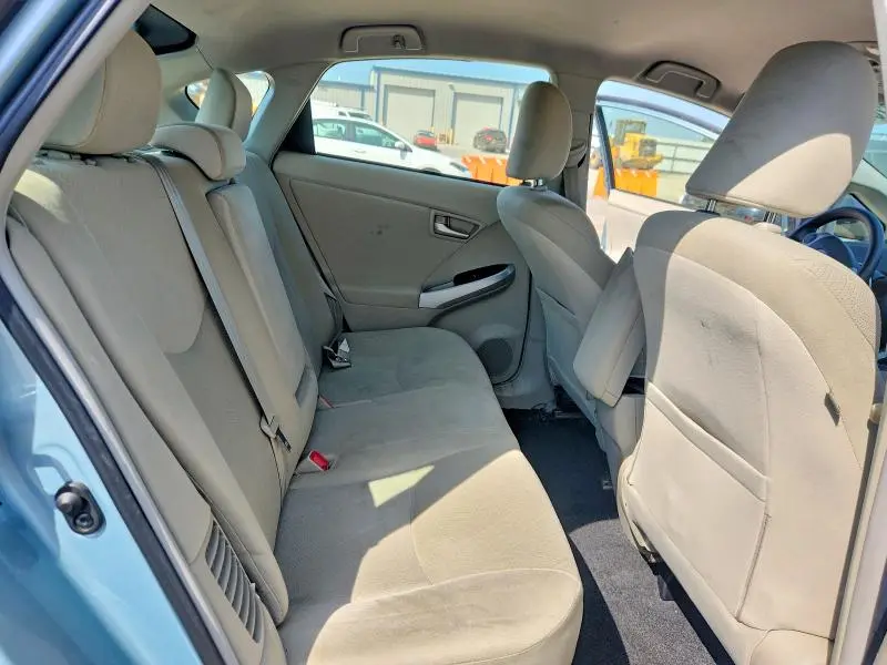 2012 TOYOTA PRIUS   