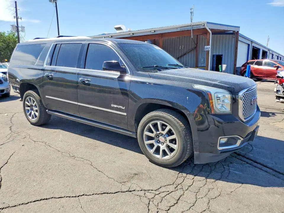 2015 GMC YUKON XL DENALI  