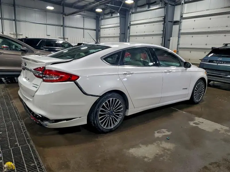 2018 FORD FUSION TITANIUM/PLATINUM HEV  