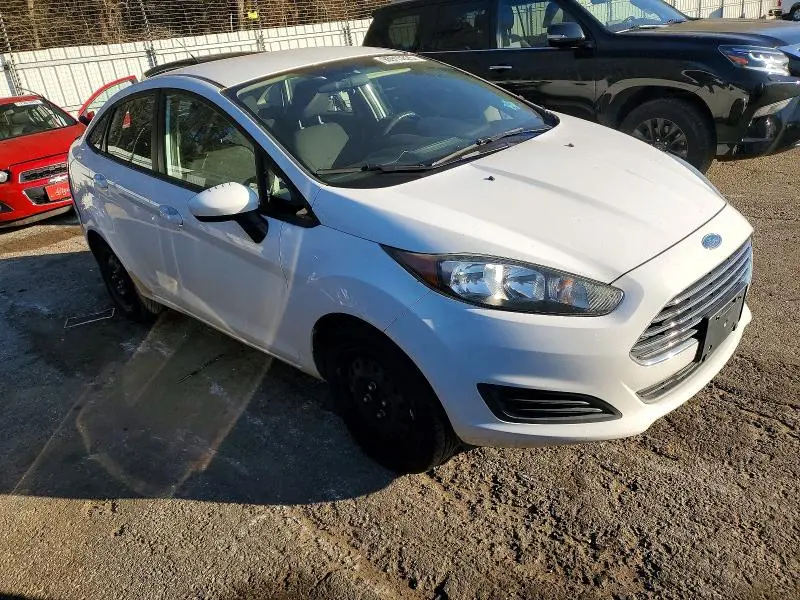 2015 FORD FIESTA S  