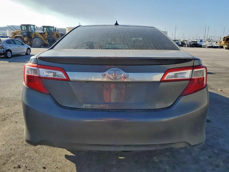 2012 TOYOTA CAMRY SE  