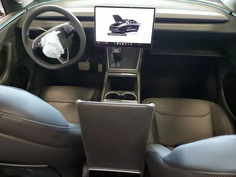2026 TESLA MODEL Y   