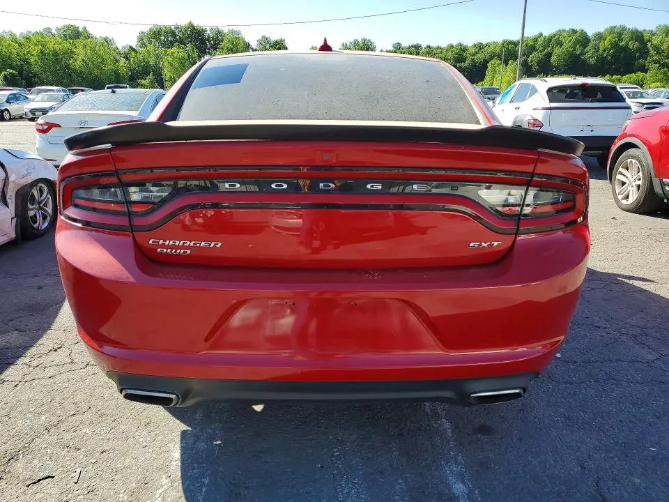 2015 DODGE CHARGER SXT  