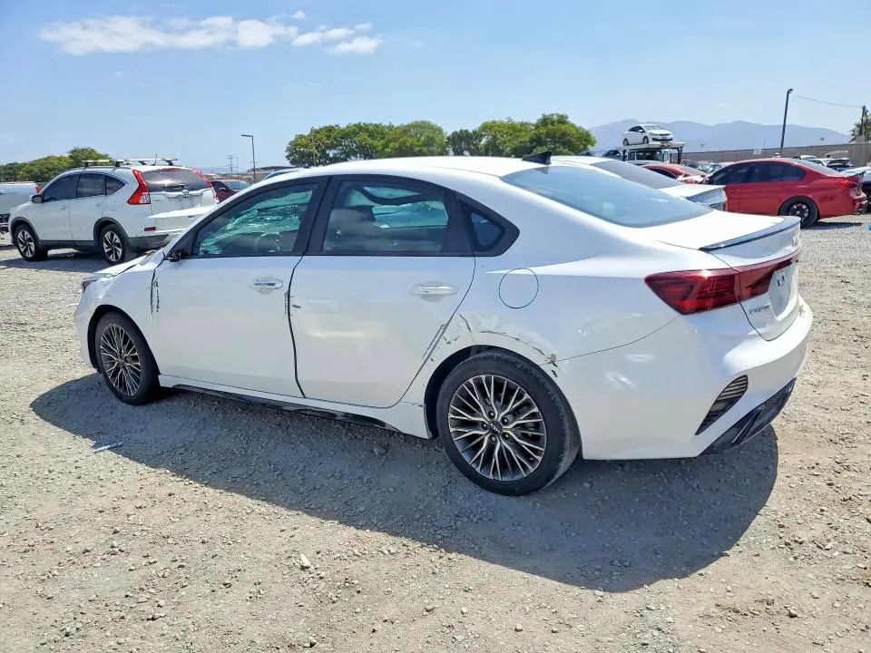 2023 KIA FORTE GT LINE  