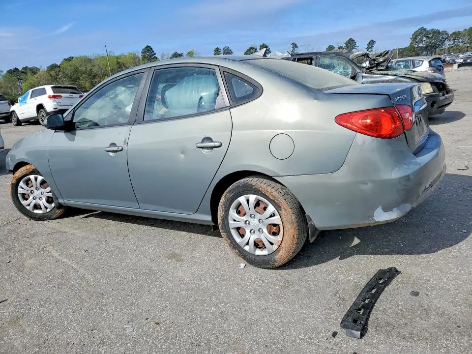 2010 HYUNDAI ELANTRA GLS  