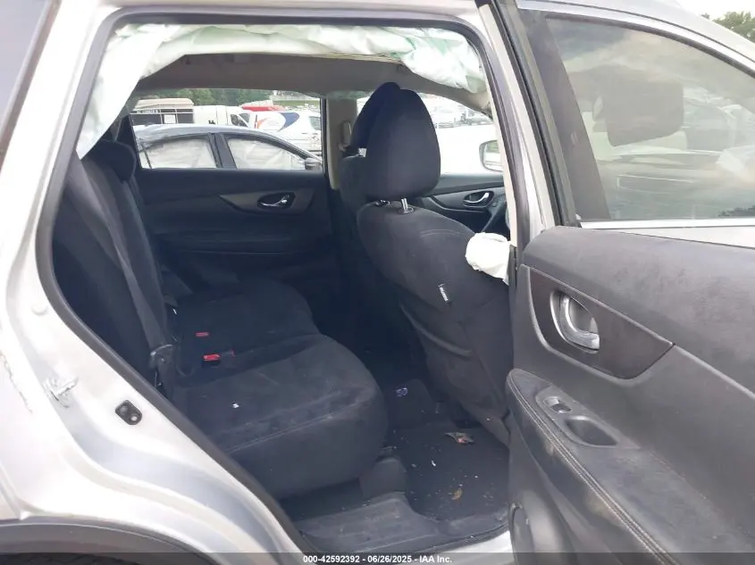 2015 NISSAN ROGUE SV