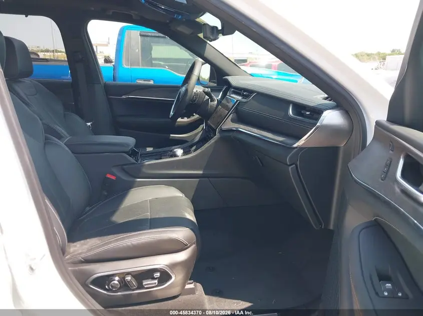 2025 JEEP GRAND CHEROKEE L OVERLAND 4X4