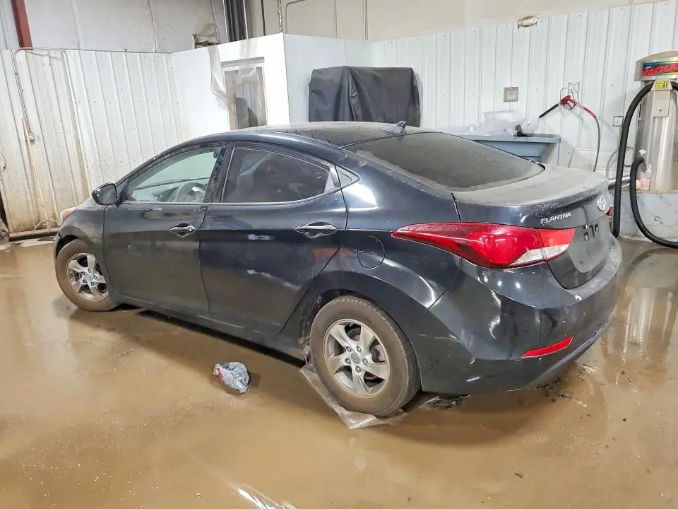2014 HYUNDAI ELANTRA SE  