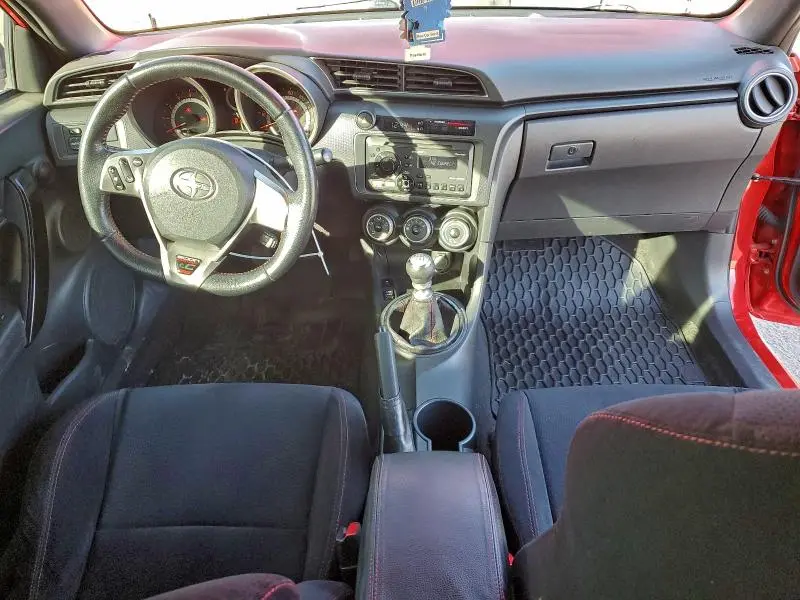 2013 TOYOTA SCION TC   