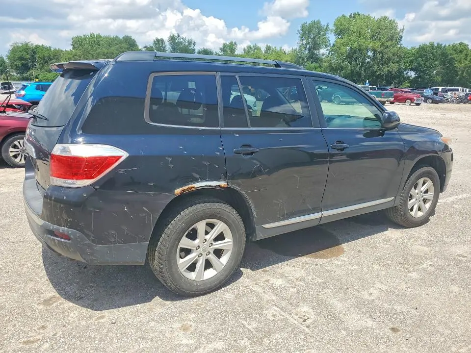 2013 TOYOTA HIGHLANDER PLUS  