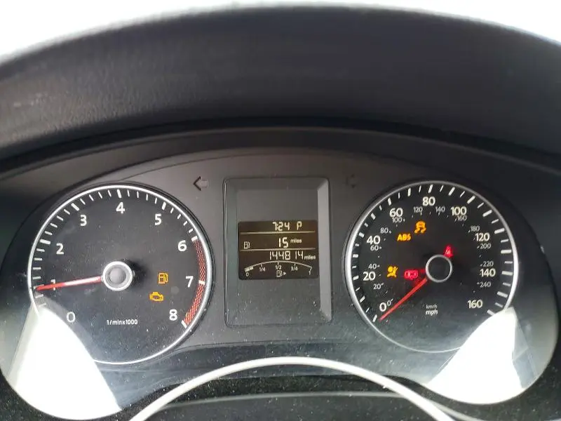 2014 VOLKSWAGEN JETTA SE  