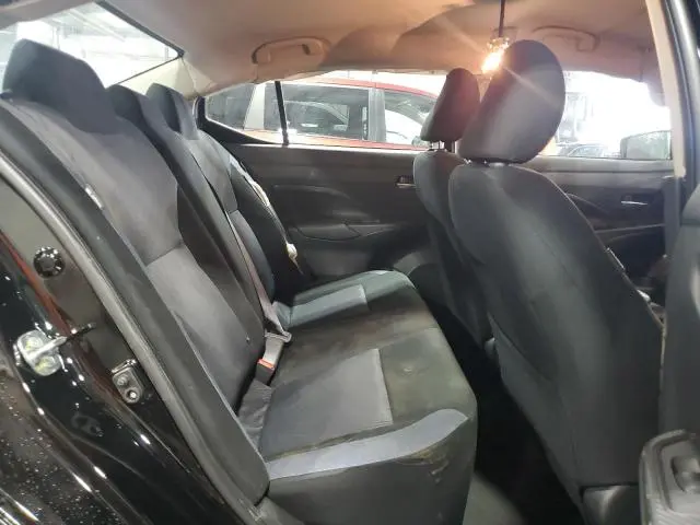 2024 NISSAN VERSA SV  