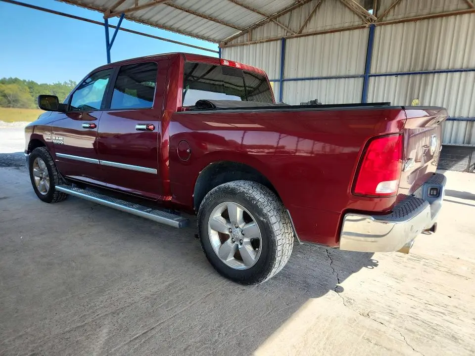 2017 RAM 1500 SLT  