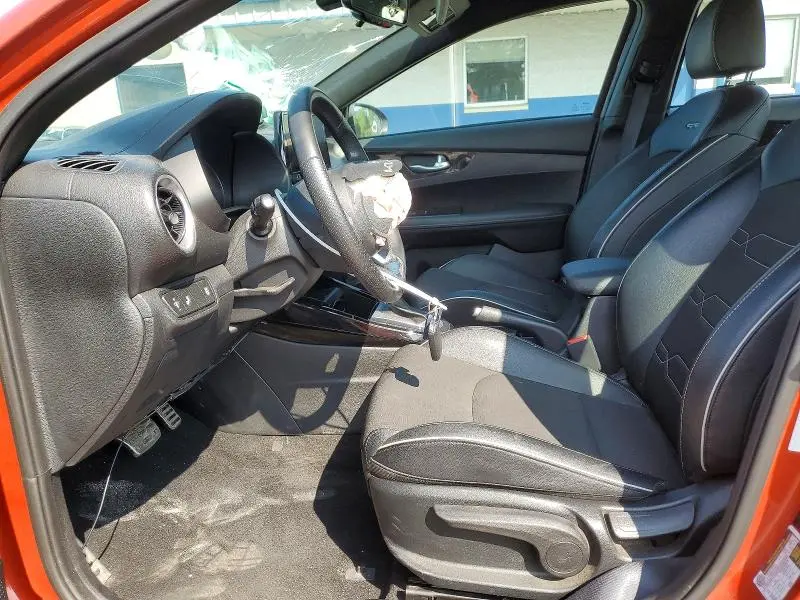 2023 KIA FORTE GT LIMITED  