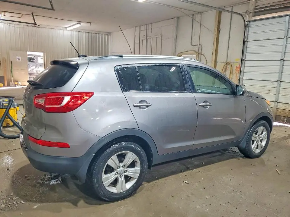 2013 KIA SPORTAGE LX  