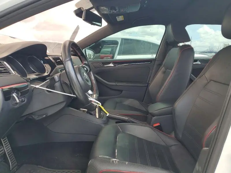 2015 VOLKSWAGEN JETTA GLI  