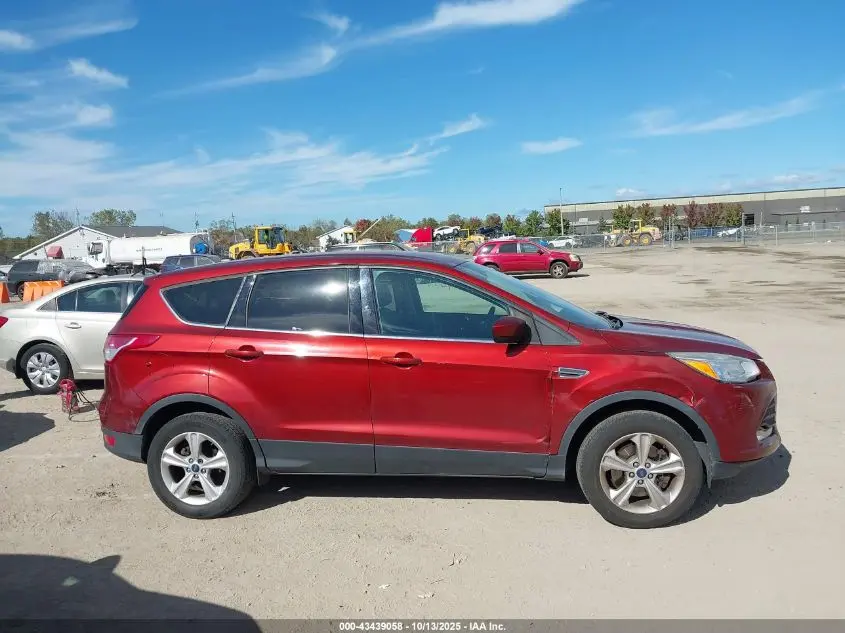 2015 FORD ESCAPE SE