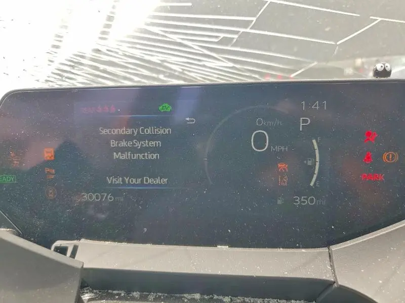 2023 TOYOTA PRIUS XLE  