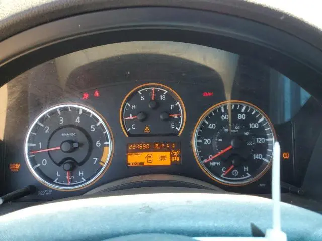 2010 NISSAN ARMADA SE  