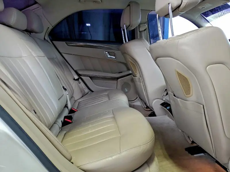 2010 MERCEDES-BENZ E 550  