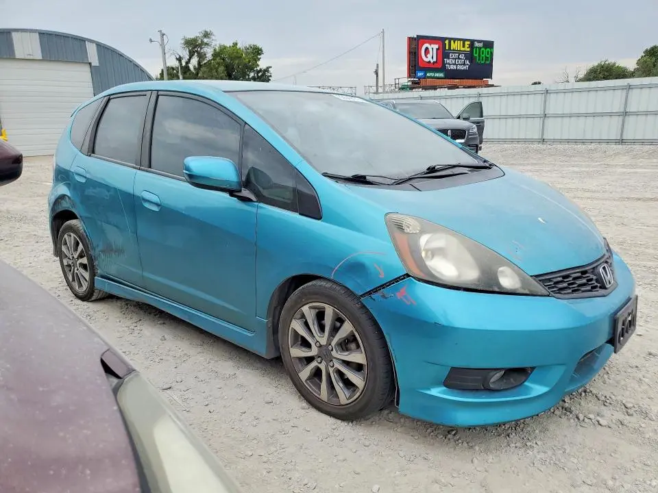 2013 HONDA FIT SPORT  