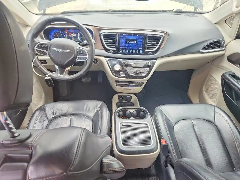 2017 CHRYSLER PACIFICA TOURING L PLUS  