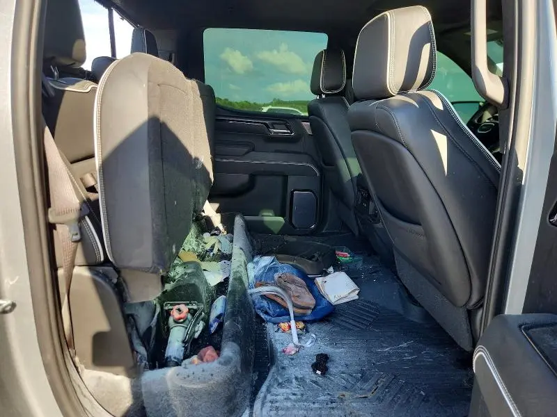 2023 GMC SIERRA K1500 AT4X  