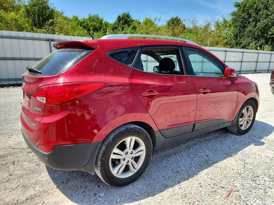 2011 HYUNDAI TUCSON GLS  