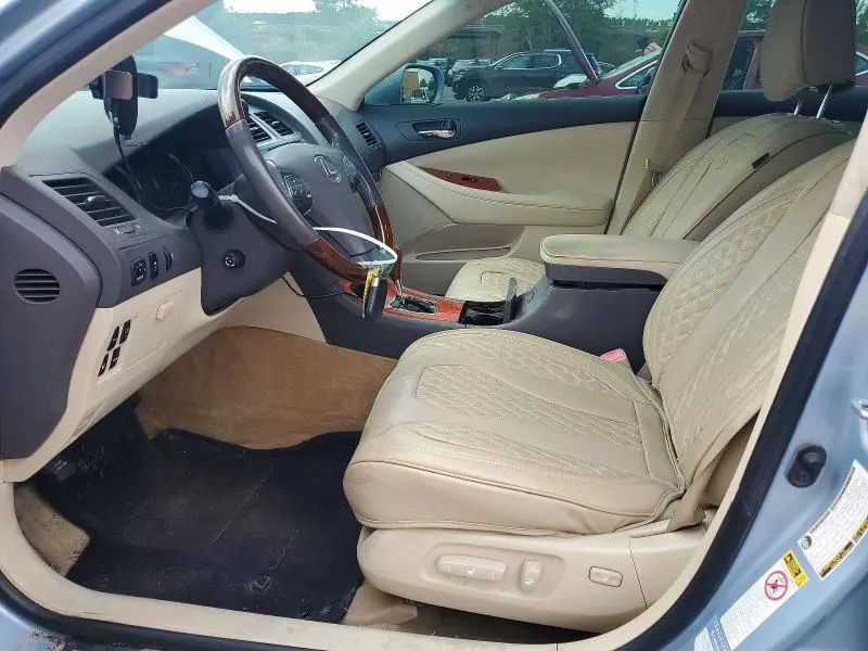 2011 LEXUS ES 350  