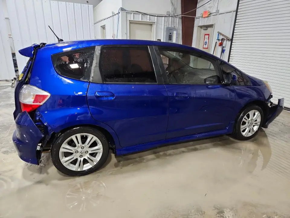 2011 HONDA FIT SPORT  