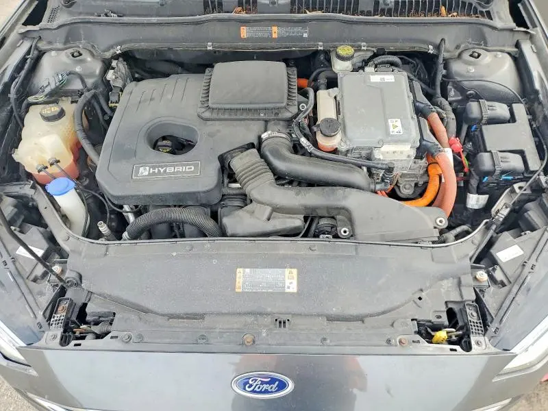 2017 FORD FUSION SE HYBRID  