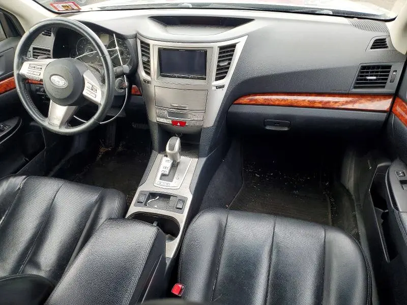 2010 SUBARU LEGACY 2.5I LIMITED  