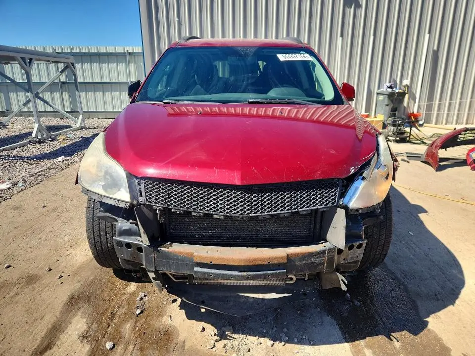 2011 CHEVROLET TRAVERSE LT  
