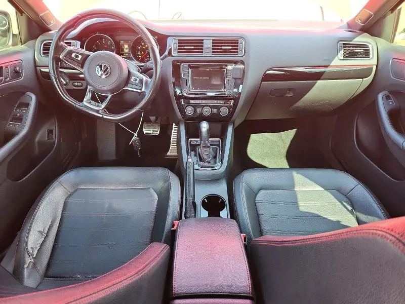 2017 VOLKSWAGEN JETTA GLI  