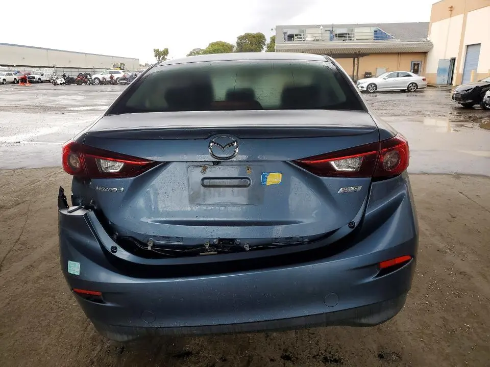 2015 MAZDA 3 TOURING  