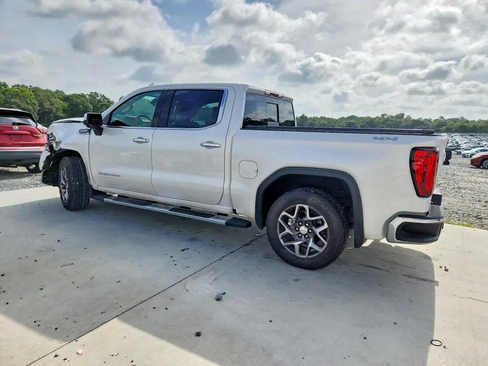 2023 GMC SIERRA K1500 SLT  