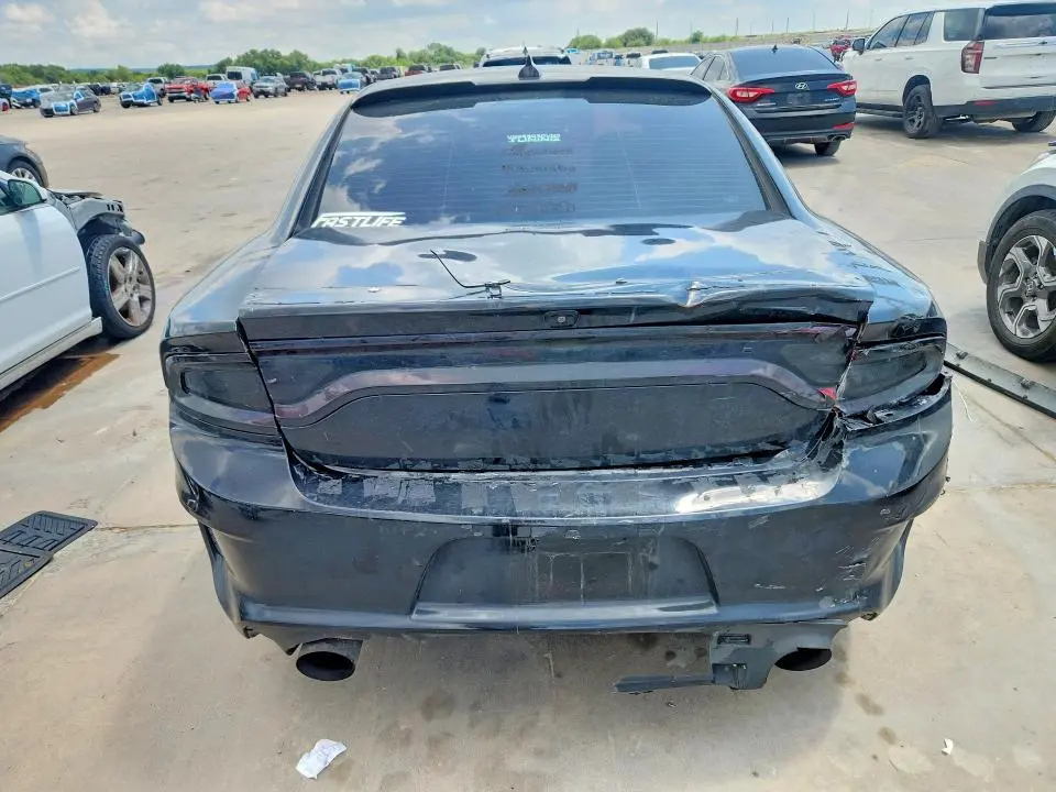 2016 DODGE CHARGER R  
