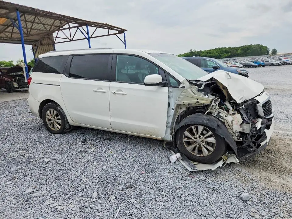 2018 KIA SEDONA LX  