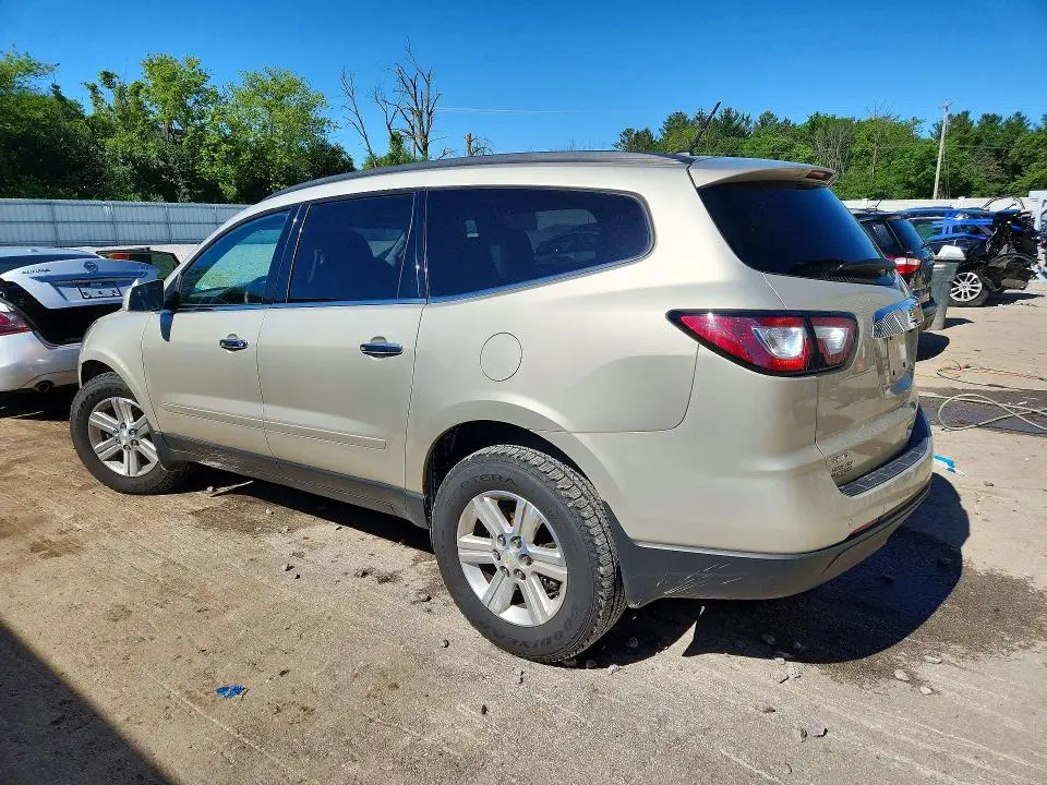 2014 CHEVROLET TRAVERSE LT  