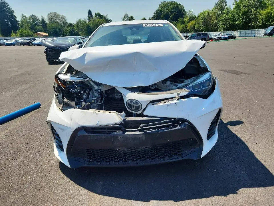 2017 TOYOTA COROLLA SE  